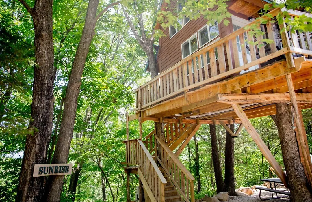 The Cottage Treehouses-1